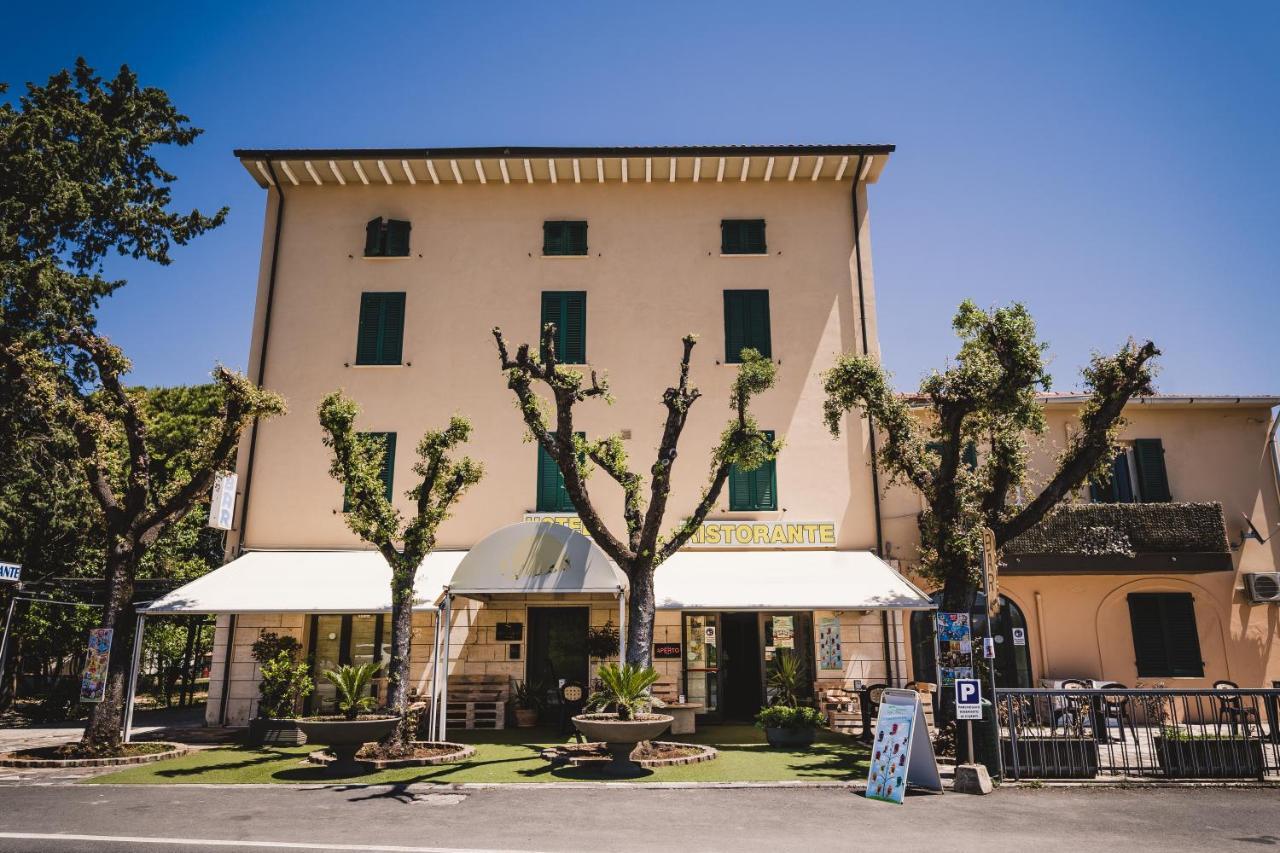 Hotel The Flash - Venturina Terme Exterior photo
